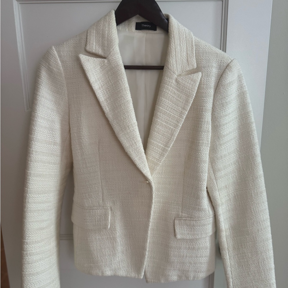 Ivory textured Theory blazer